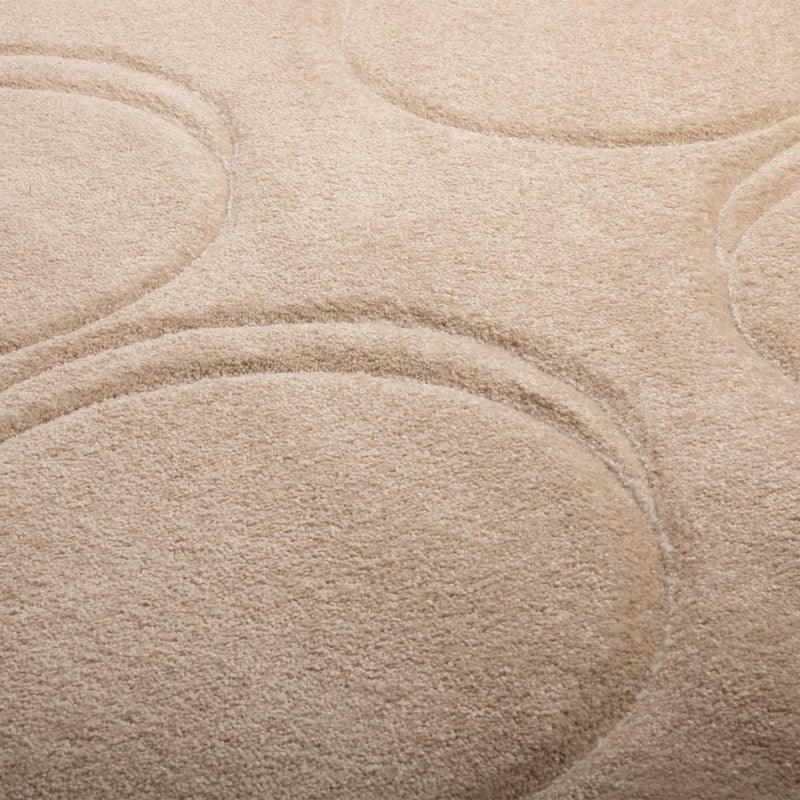 Fatboy Dot Carpet | Easy to clean | UV-resistant | Super soft | Use: Indoor | Size: 160 x 230 cm | Polypropylene | Small - Creamy camel - Image 3